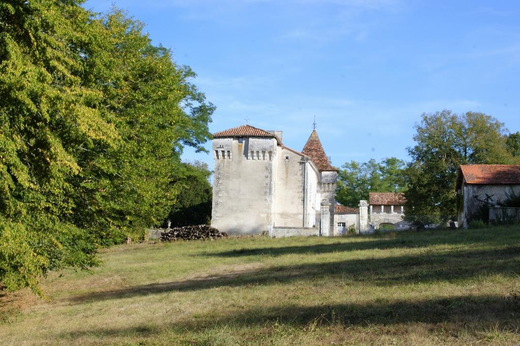 Chateau De La Combe Puyrenier Ngoại thất bức ảnh